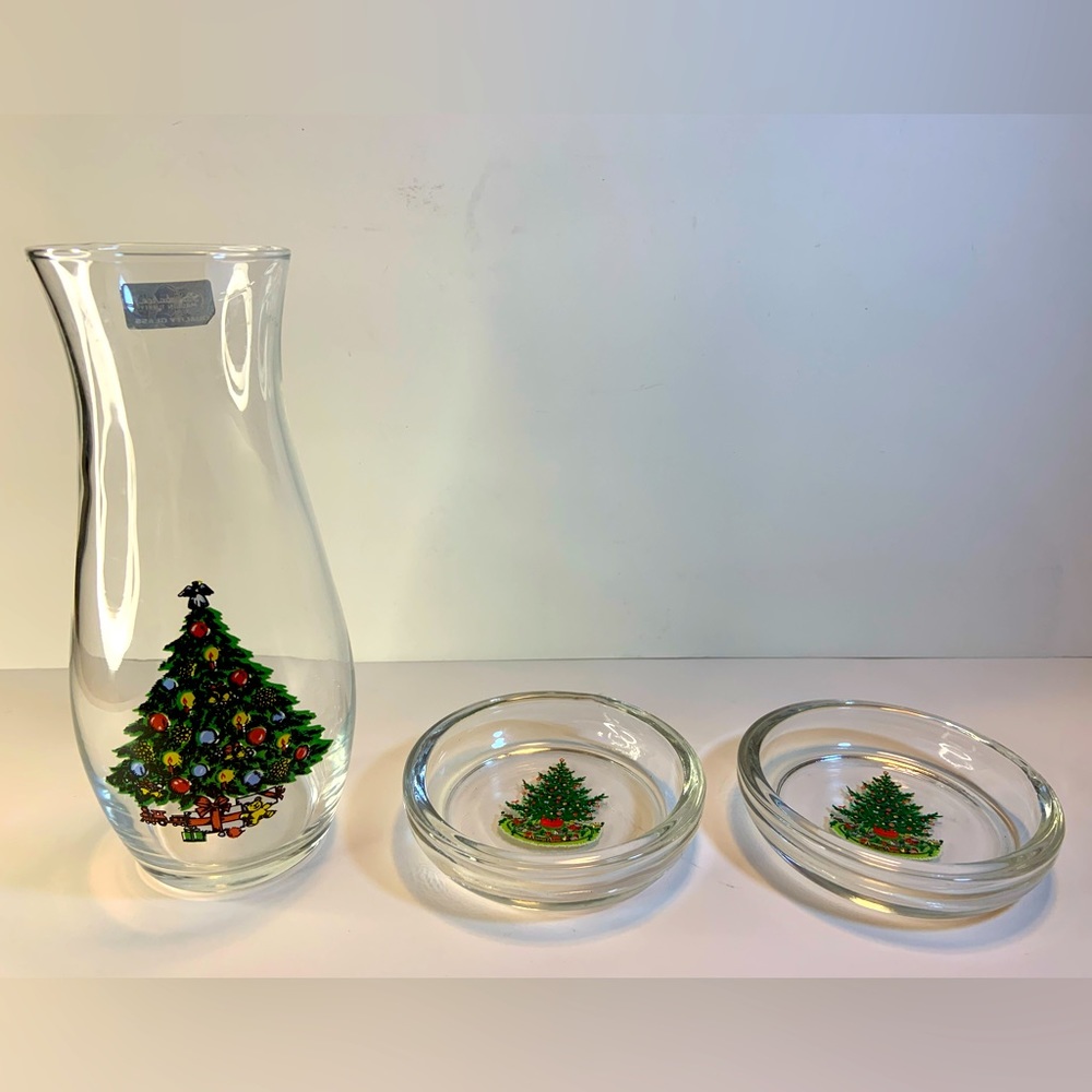 Bundle 1 Pasabahce Christmas Tree Clear Glass Flower Vase + 2 Round Coasters